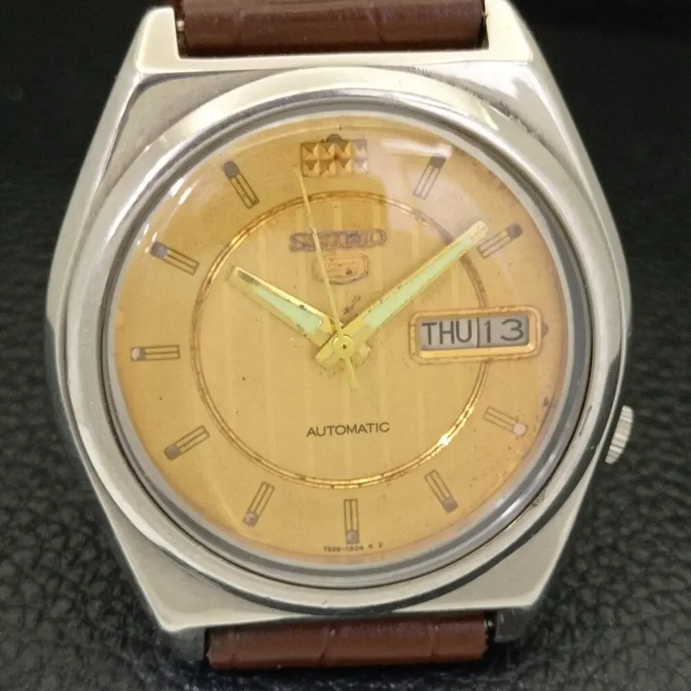 Vintage 1993 Seiko Automatic Mens Silver Watch W/daydate & Gold accents - Picture 4 of 10